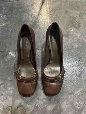 Alex Marie Brown Leather Buckle Round-Toe Heels